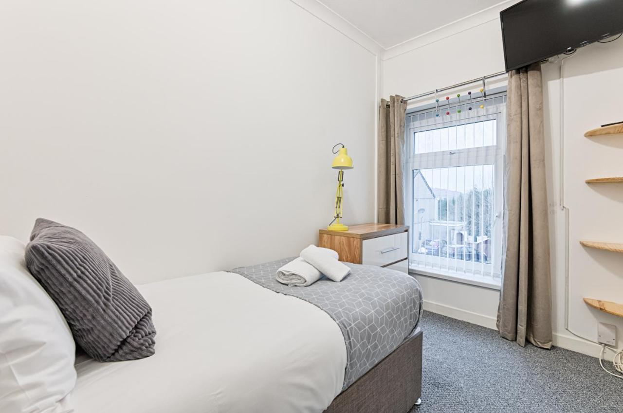 Spacious With Parking - Tv In Every Bedroom! Appartamento *