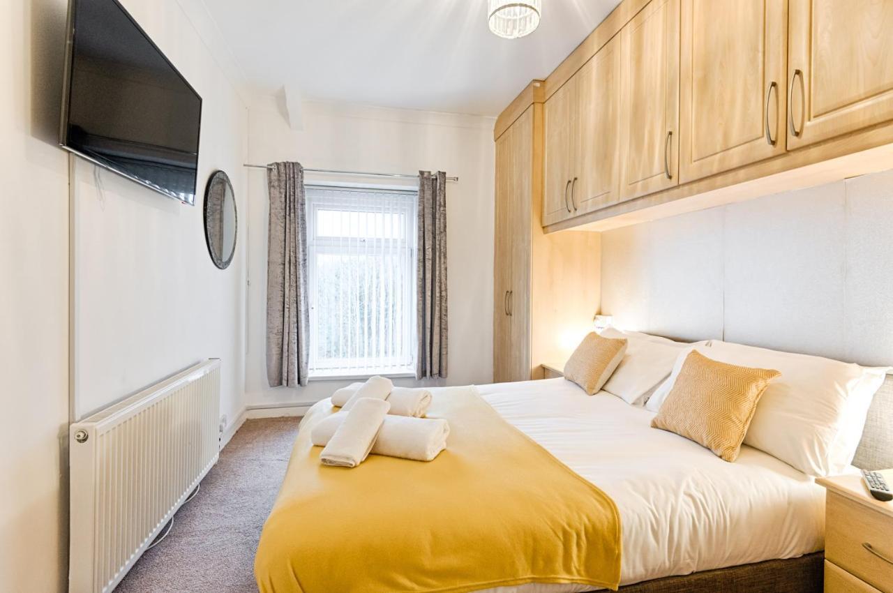 Spacious With Parking - Tv In Every Bedroom! Appartamento *